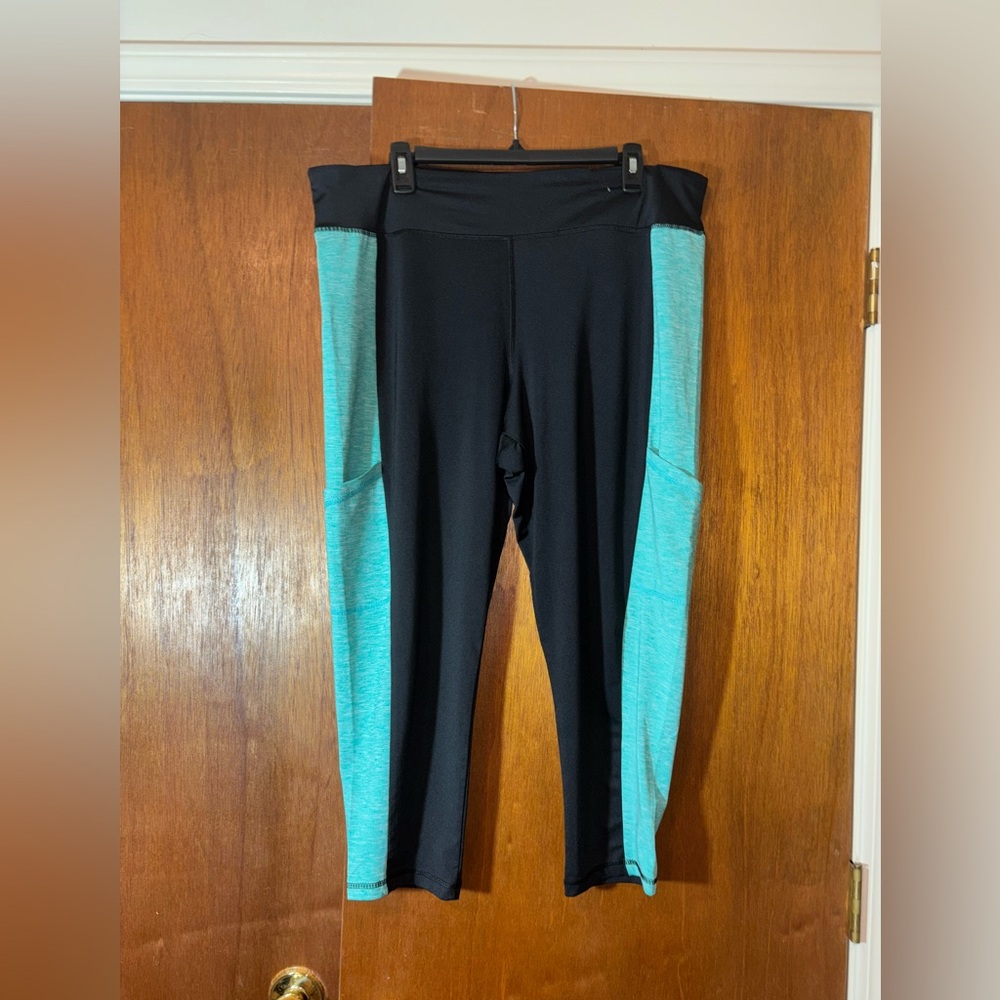 🐠 Kady Karma Black Leggings